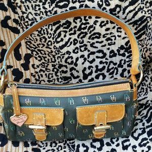 DOONEY AND BOURKE SIGNATURE DOUBLE POCKET HANDBAG